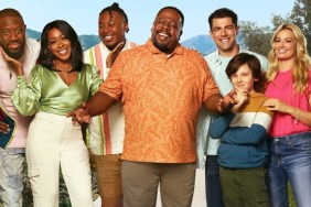 The Neighborhood Showrunners Tease TV Show's Ending as Season 8 Premieres