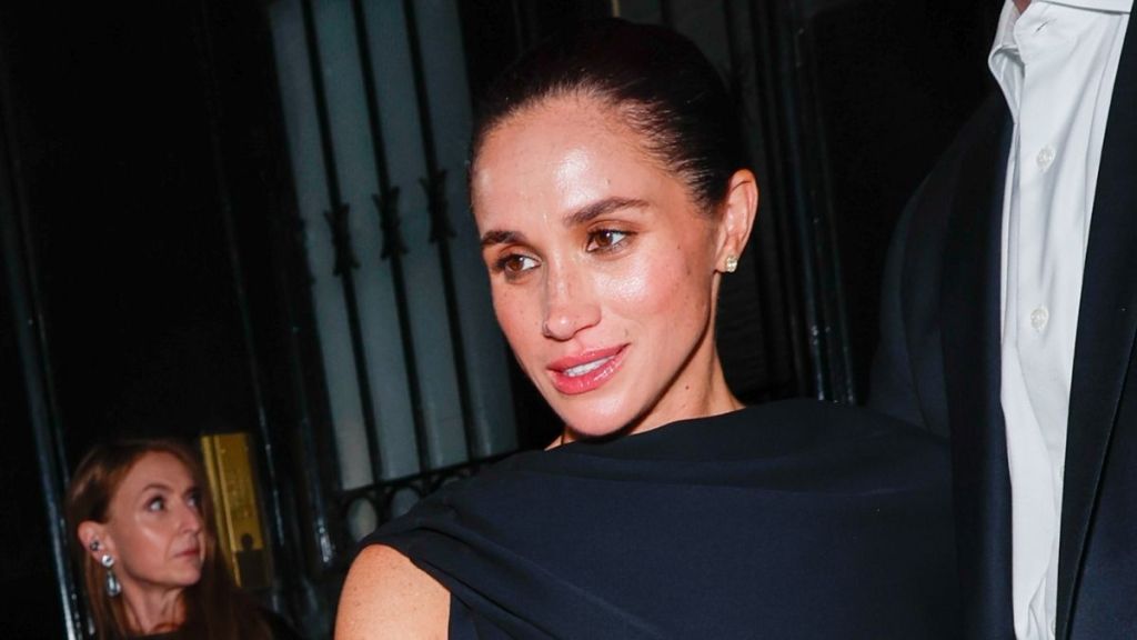 Meghan Markle & A-Lister Made Up in Paris, but It Was 'Fake,' Claims Source