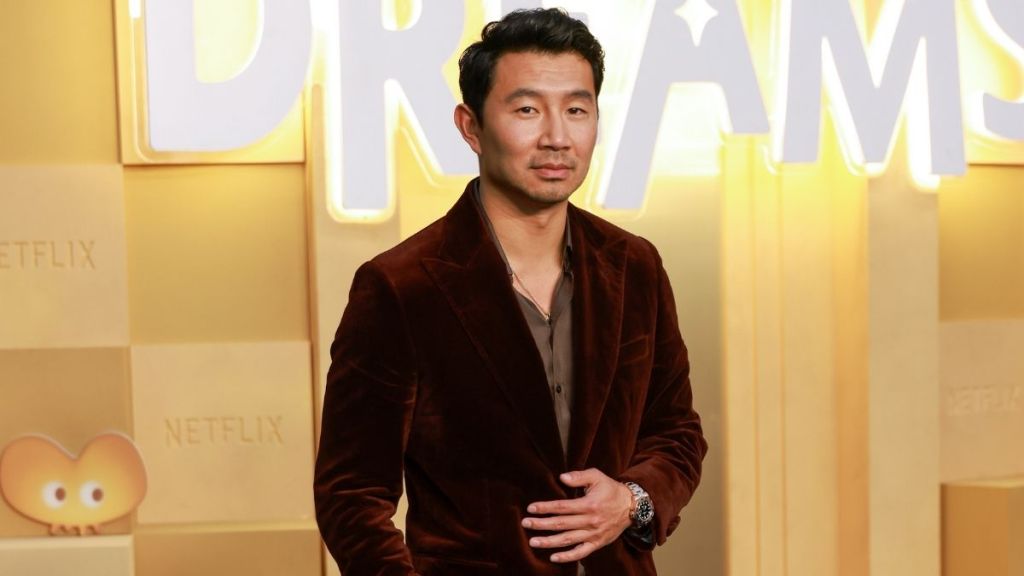 Simu Liu Says a Dog Bit Him in Face Ahead of Viral Stock Photo Shoot