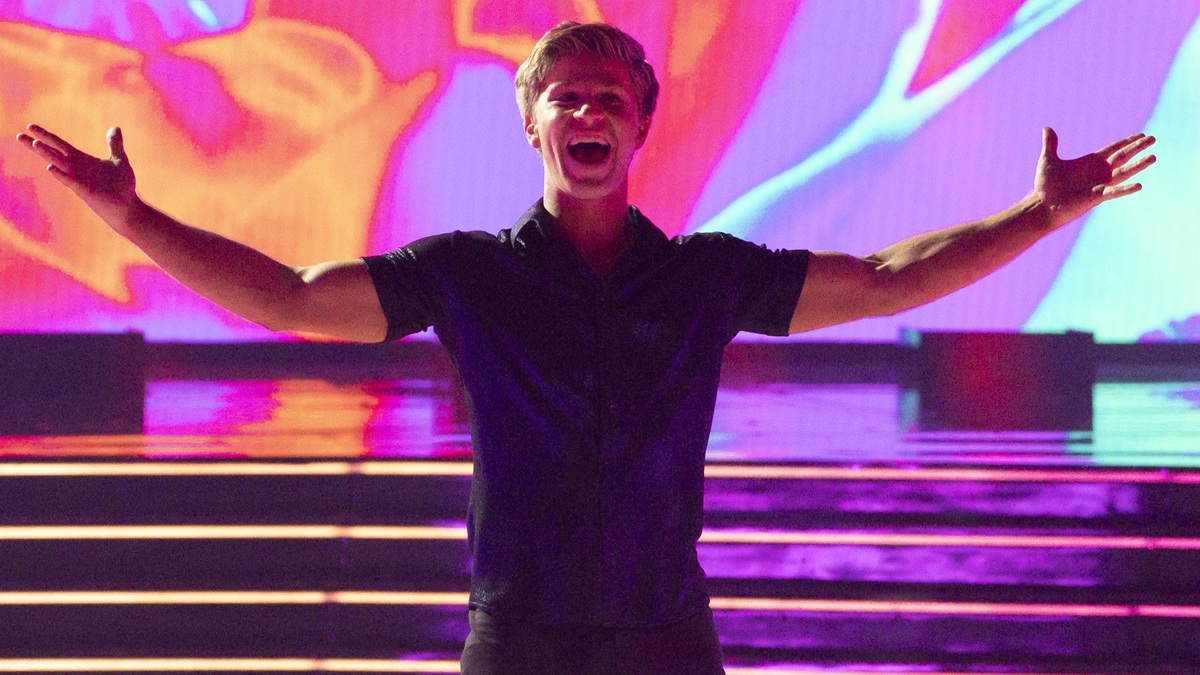 DWTS’ Robert Irwin Shatters 2 Unique Records With Season 34 Win - Mandatory