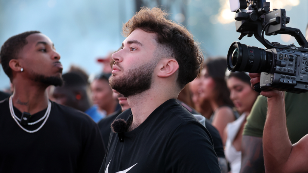 Adin Ross Ditches Kick & Returns to Twitch for This Reason