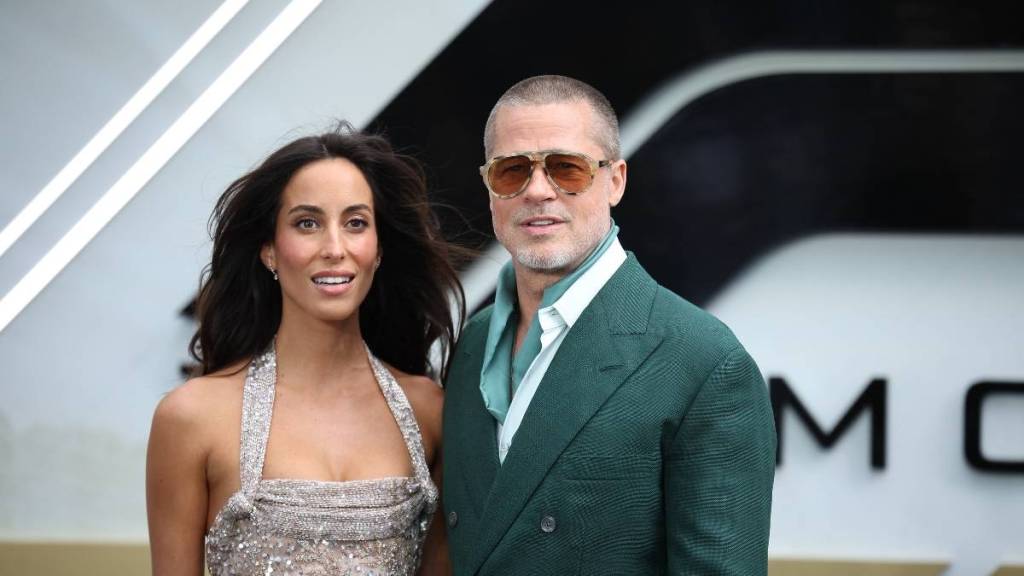 Brad Pitt's Legal War With Angelina Jolie Jeopardizing Dating Life — Source