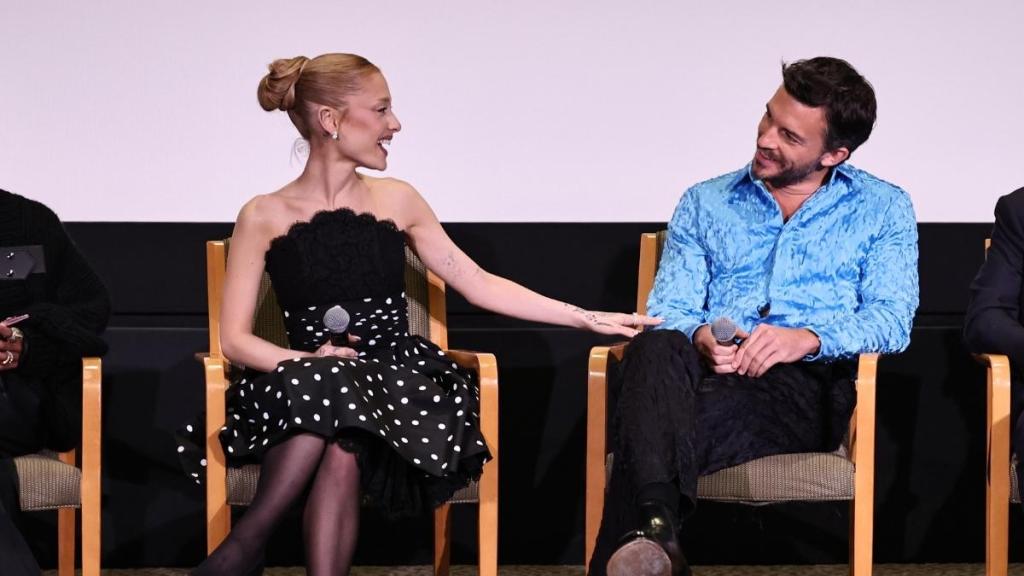 Jonathan Bailey and Ariana Grande