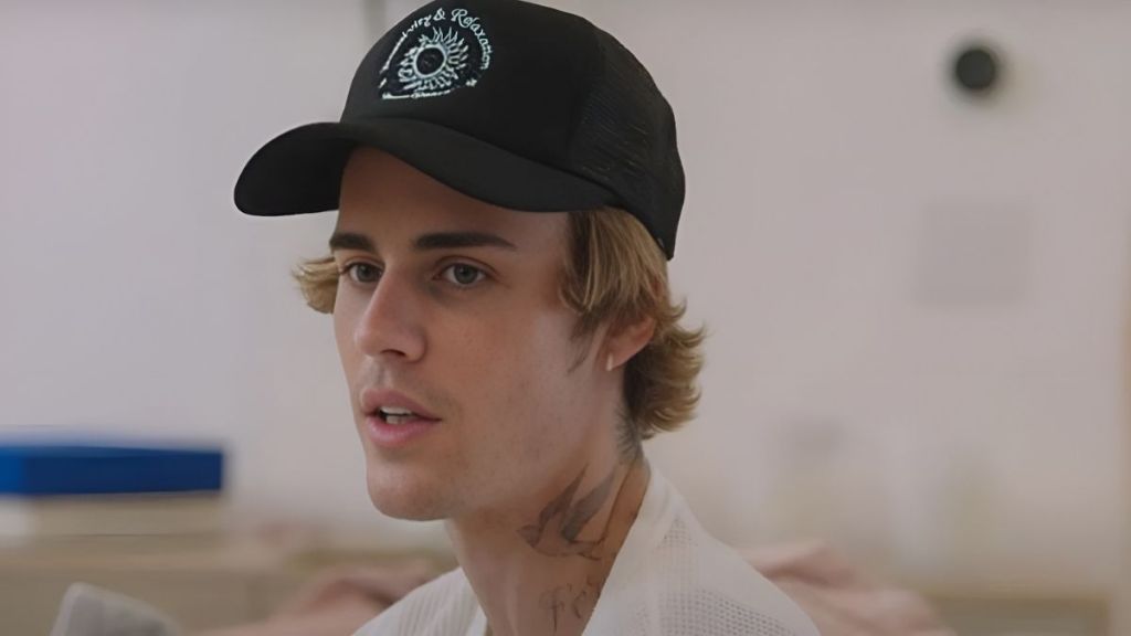 Justin Bieber Drops F-Bomb While Describing His Rib Injury