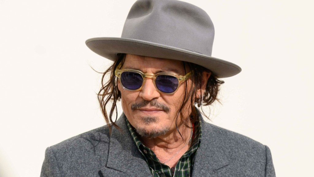 Johnny Depp Drops Three-Word Answer on Pirates Comeback