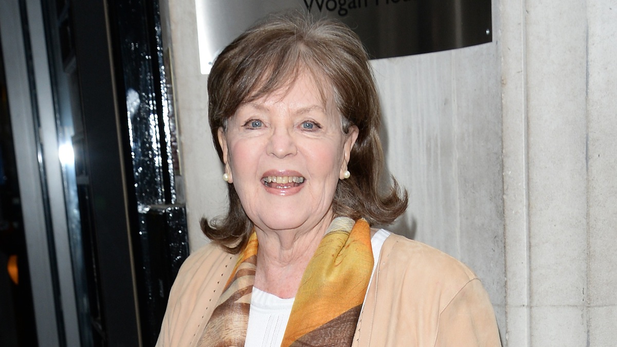 Pauline Collins of Shirley Valentine Fame Dies at 85 Mandatory