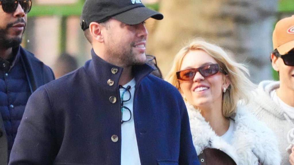 Scooter Braun sydney sweeney