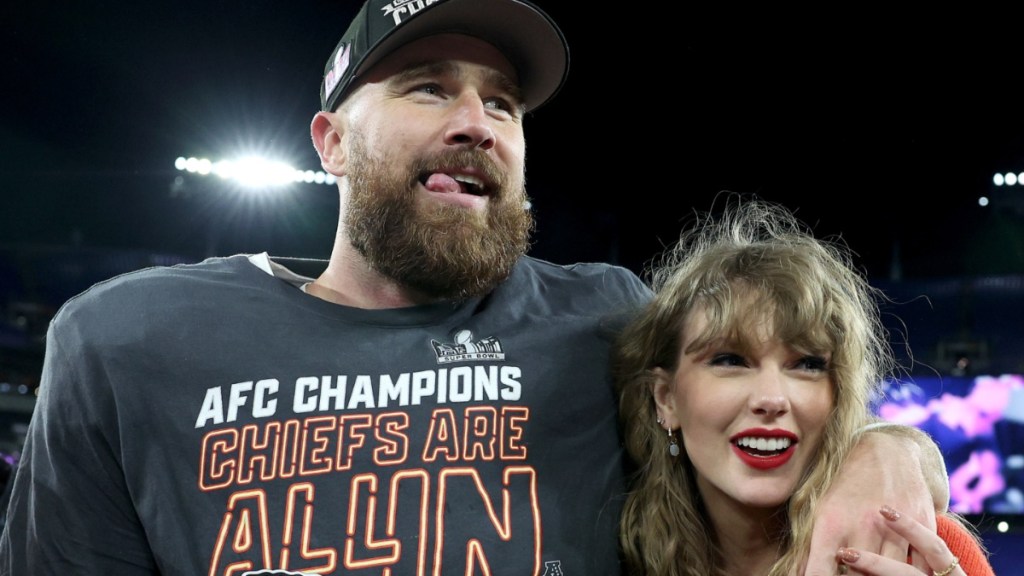 Taylor Swift Skipped Travis Kelce's Thanksgiving Match With Cowboys