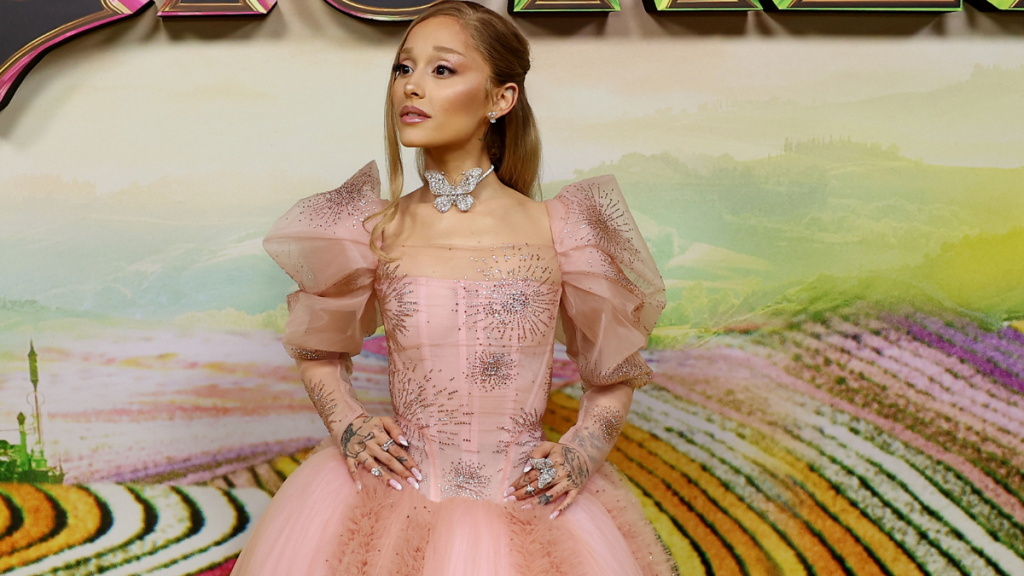 Photos: Ariana Grande's Butterfly Gown Look Is 'Perfection'