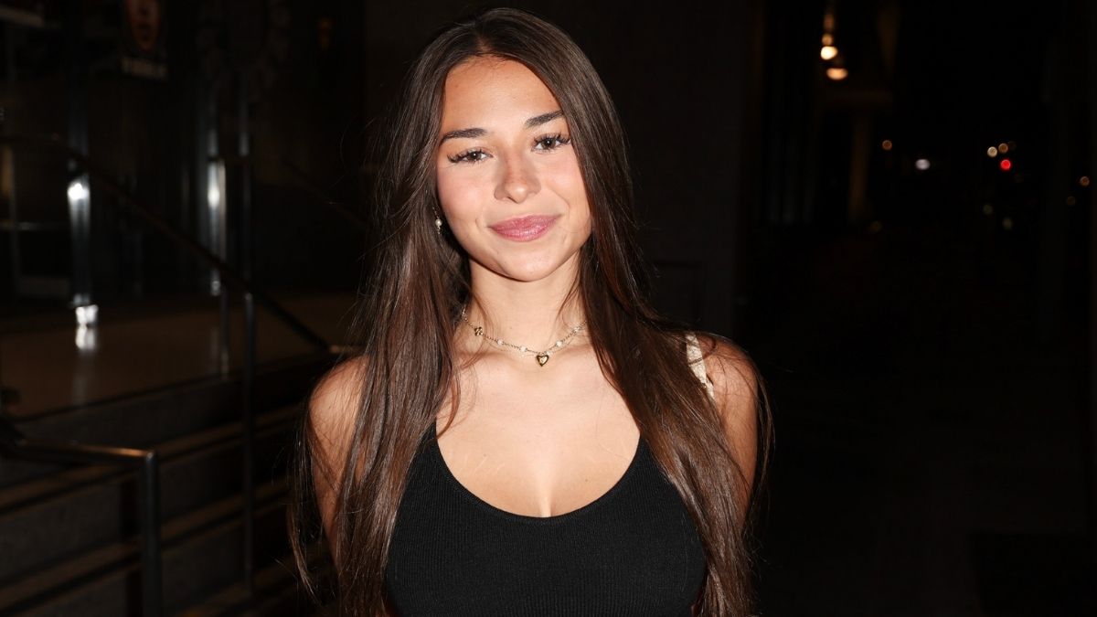 OnlyFans' Sophie Rain Wearing White Bikini Will Make Your Jaw Drop