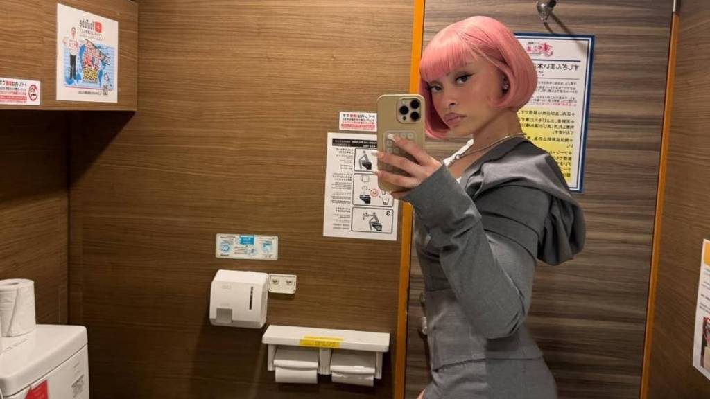 Ice Spice's Mirror Selfie in Mini-Dress Is Must See