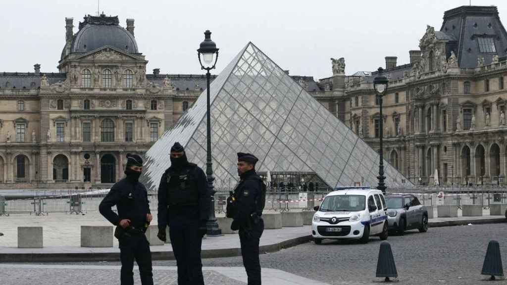 Louvre Heist ‘Mystery Man’ Finally Identified