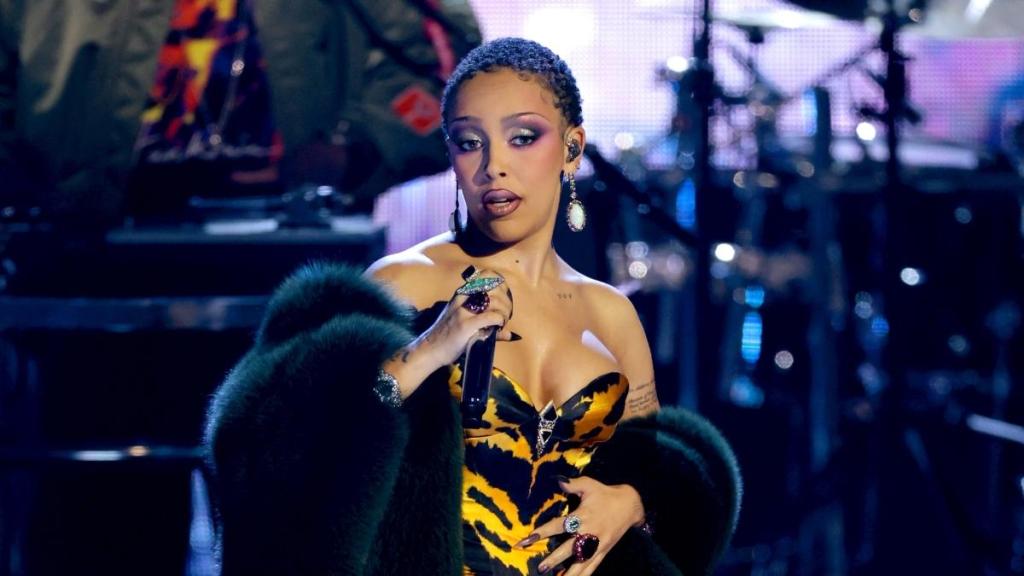 Photos: Doja Cat's Cheetah-Print Bodysuit Is 'Giving Cruella'