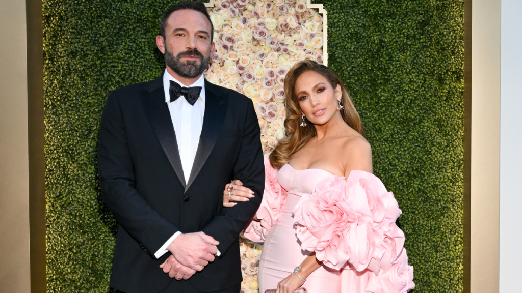 Jennifer Lopez 'Desperate' to Win Ben Affleck Back — Source