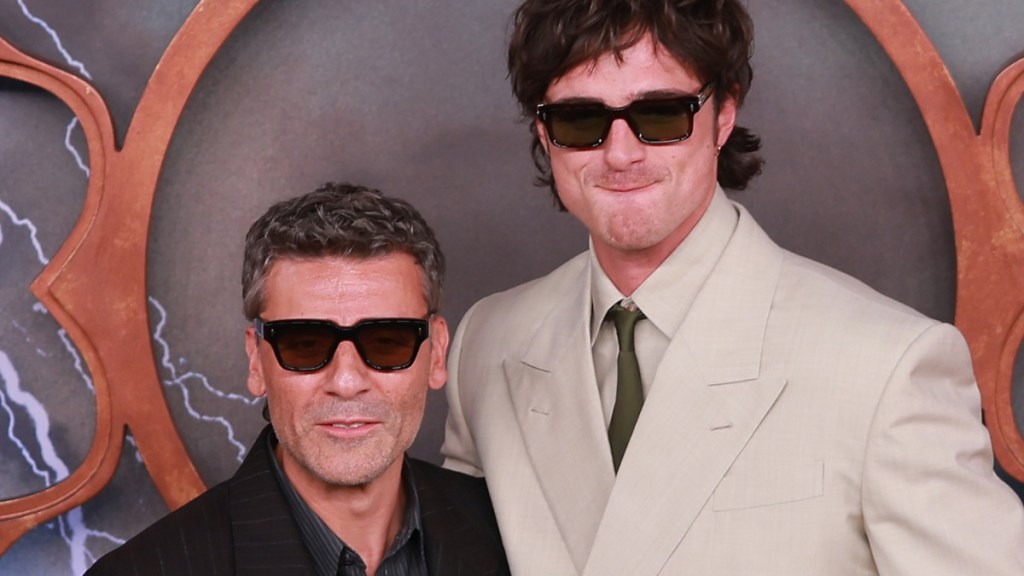 jacob elordi oscar isaac