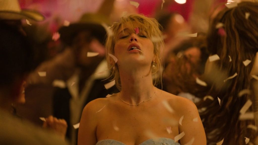 New Jennifer Lawrence Movie Gets Positive Reviews & RT Score