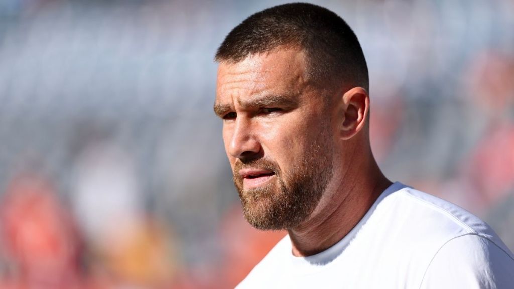 Chiefs Need to Rip Band-Aid Off With Travis Kelce: Analyst