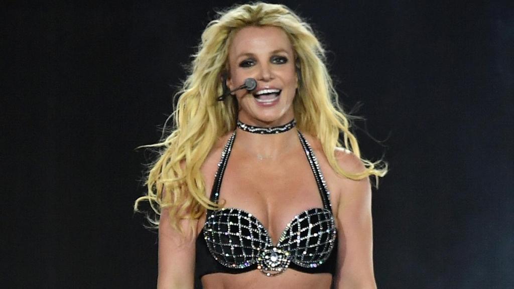 Pop Star Britney Spears Shares Painful Feelings in New Post