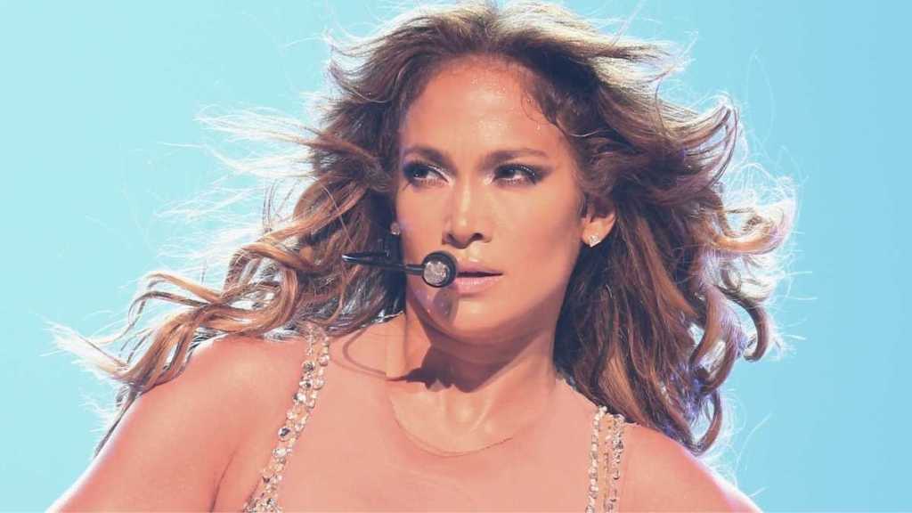 Jennifer Lopez in Flame-Covered Thong Bikini Will Put Your Screen on Fire