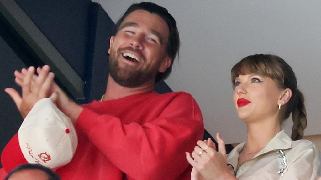 Taylor Swift Spotted Biting Her Nails During Travis Kelce's Chiefs Loss