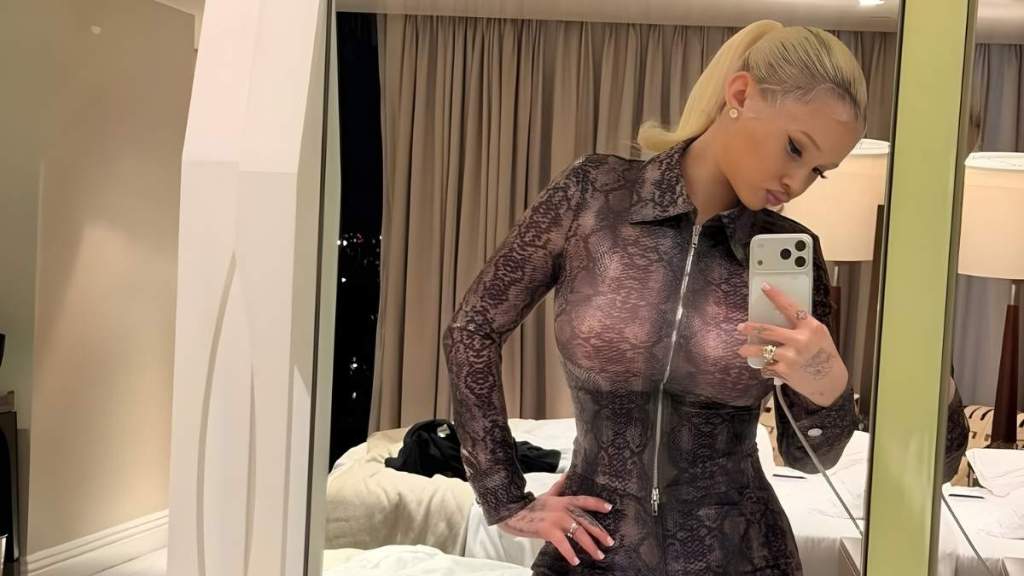 Alabama Barker's Selfie in a Bra Teases Her Birthday Hype