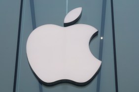 YouTuber Leaks 'First Look' at Apple’s New iPhone Fold