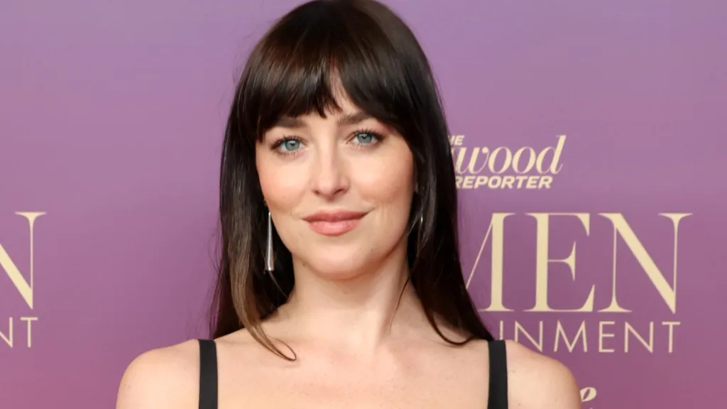 Dakota Johnson Steals the Show in Head-Turning Black Dress