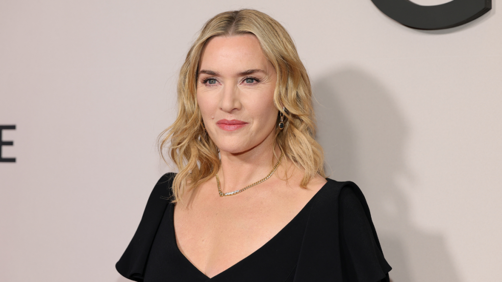 Kate Winslet Reveals Kissing Girls as a Teen Helped With Her 1st Film