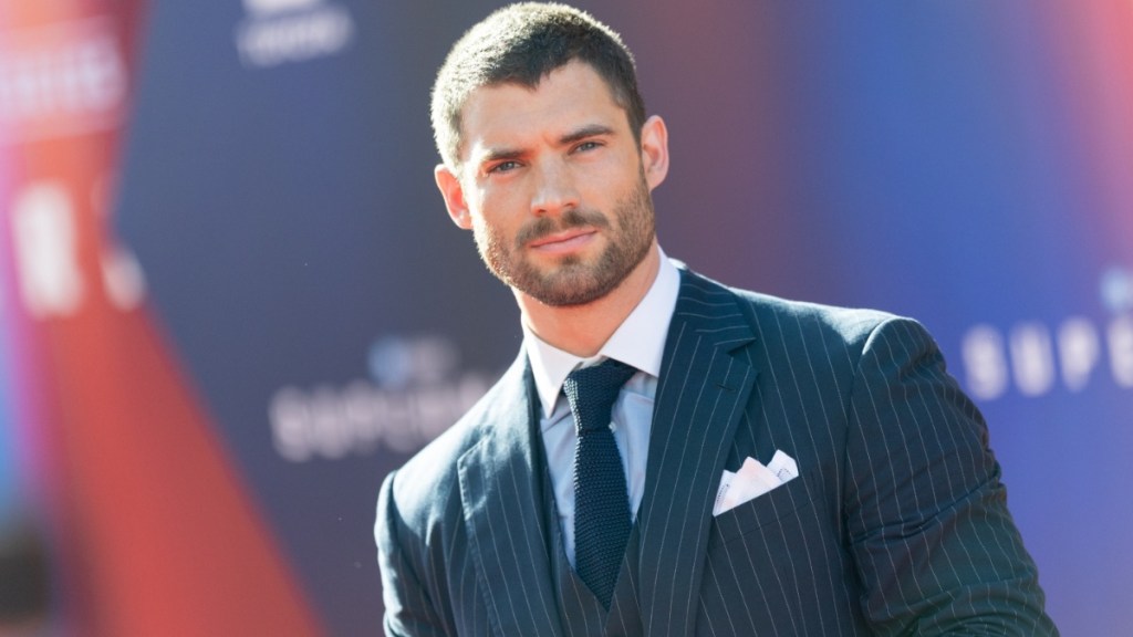 David Corenswet Blasted for Comment on Jonathan Bailey’s Wicked Kiss