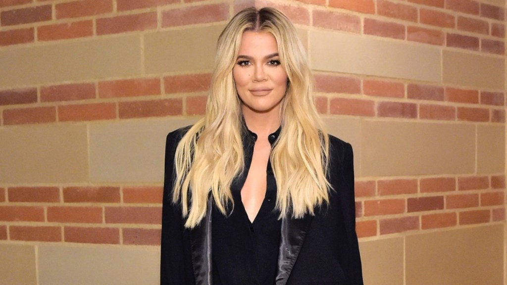 Khloe Kardashian's 'Business' Look Serves 'Big Deal Energy'