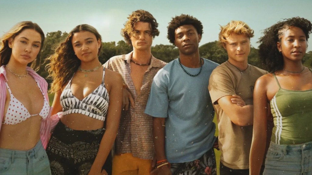 Outer Banks Star Sees Robert Pattinson’s Career as the ‘Blueprint’