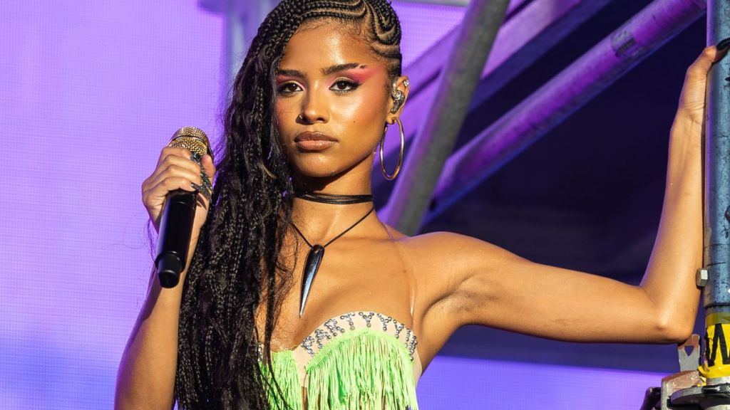 Tyla Wearing Neon Mini-Shorts Has Fans Saying 'Holy F***'