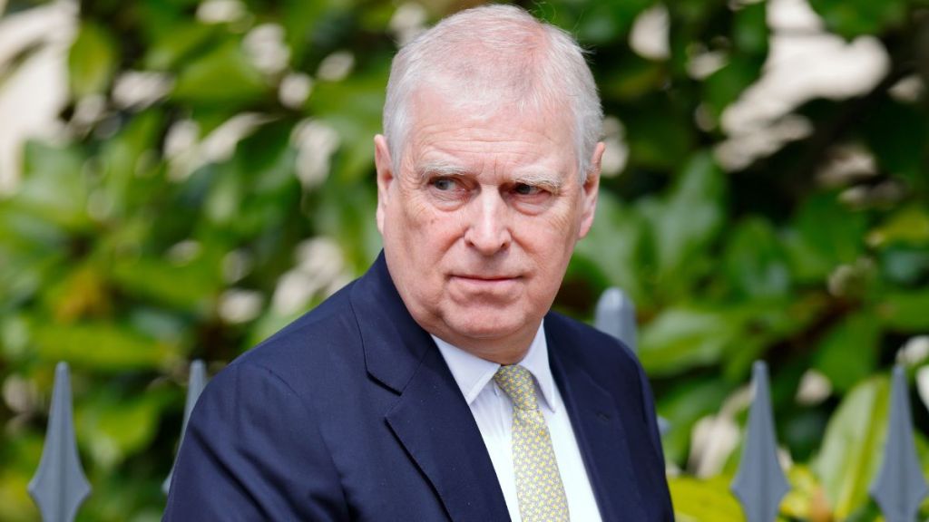 What Ex-Prince Andrew's Last Royal Lodge Christmas Will Look Like — Source