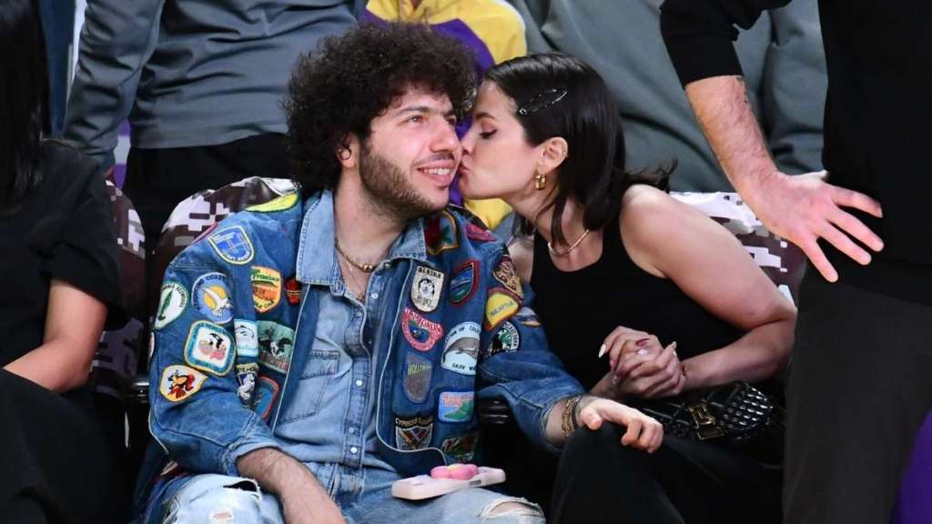 Benny Blanco & Wife Selena Gomez Are Loved-up at Lakers Game Date