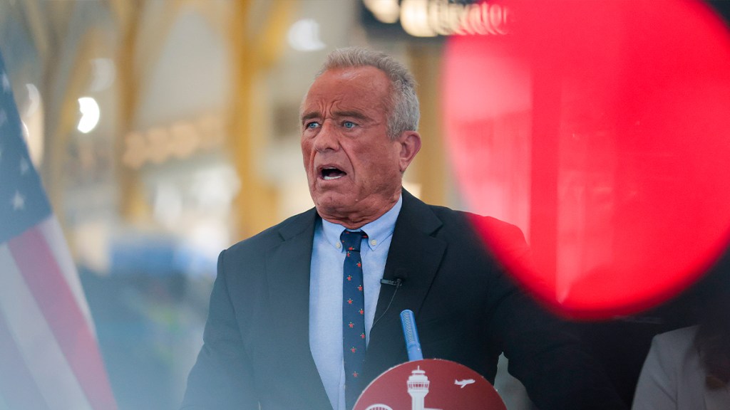 71-Year-Old Bobby Kennedy Can Probably Do More Pull-Ups Than You