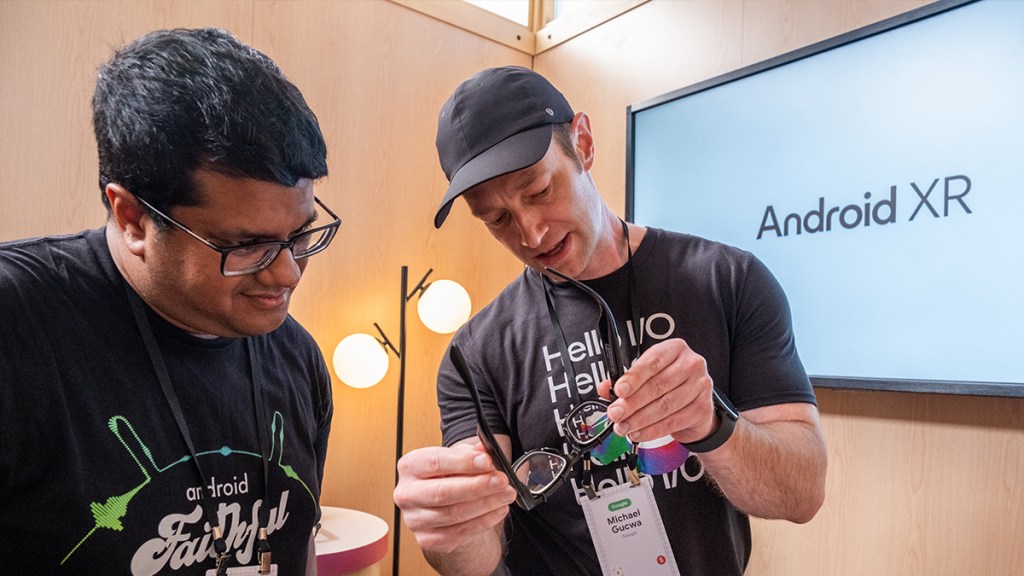 Google Smart Glasses Bring Everyday AI Wearables To 2026