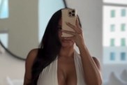 50 Cent's Ex Wearing Cut-Out Backless Dress Will Distract You