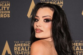 WWE's Saraya Bevis Wearing Black Bra Will Leave You Staring