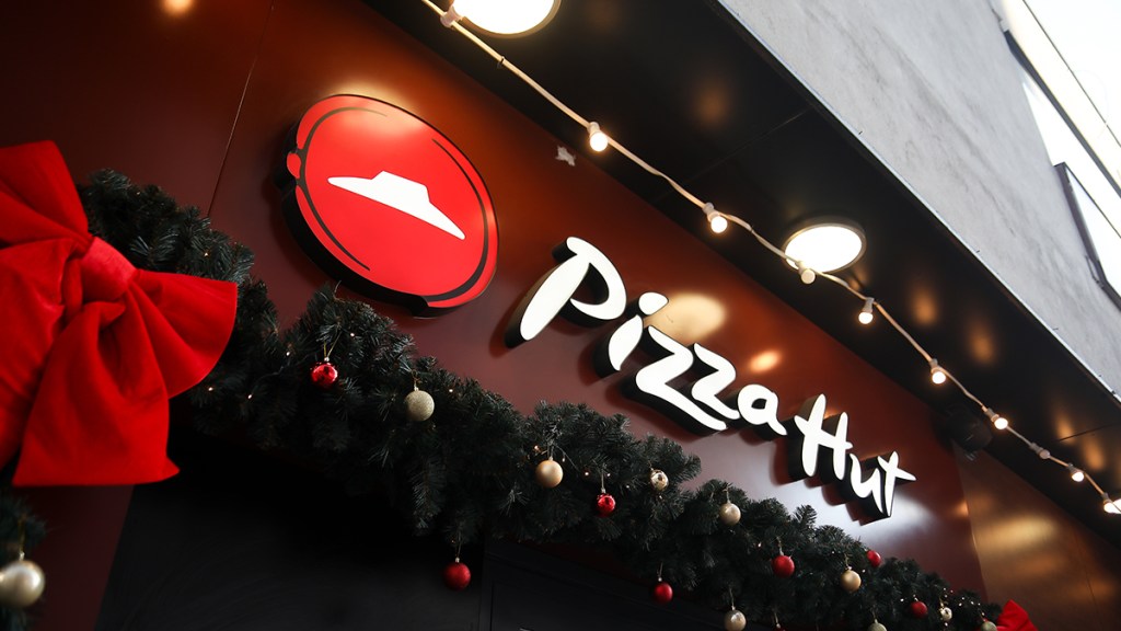 You Won’t Guess the New Pizza Hut Flavor