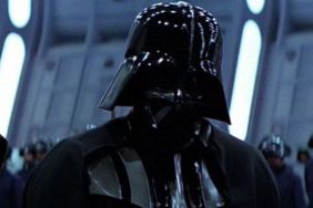 Star Wars Actor Stuns Darth Vader Cosplayer With ‘Dad’ Joke