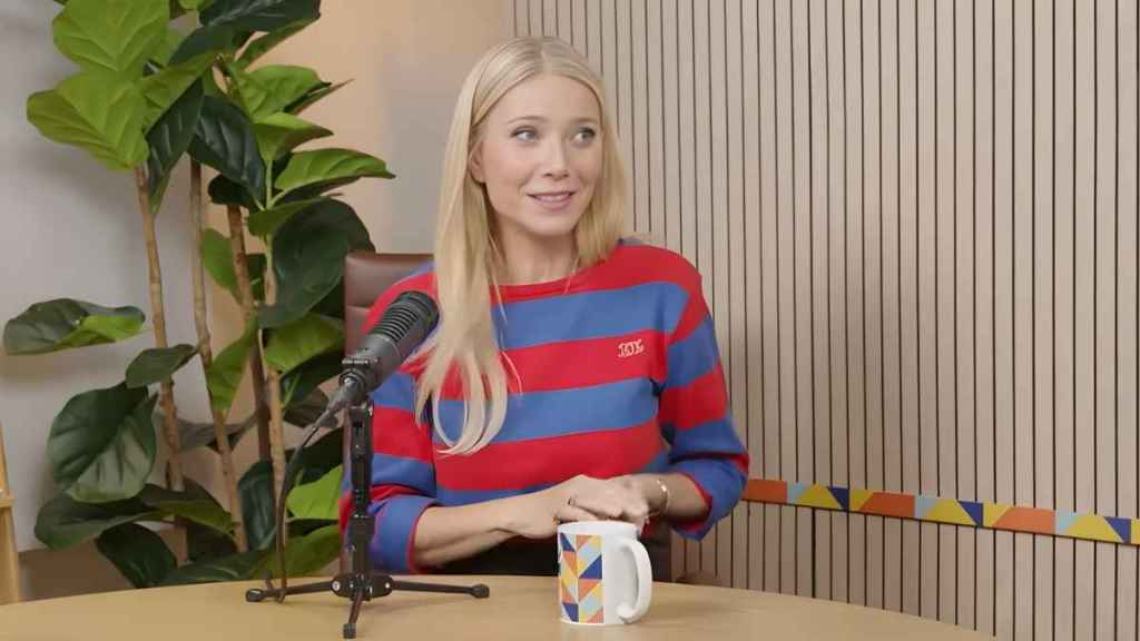 Gwyneth Paltrow Stresses on the Importance of Bone Broth