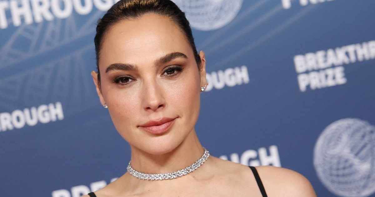 Gal Gadot Showcases Toned Body in Bra & Shorts Look