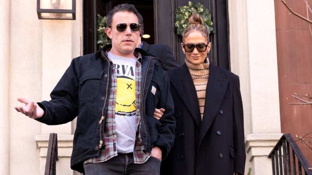 Jennifer Lopez Divorce Was ‘Incredibly Tough’ for Ben Affleck — Source