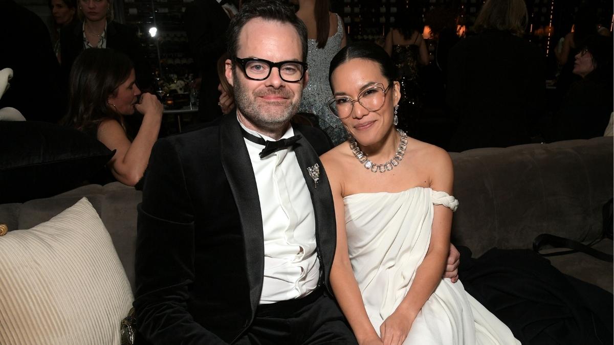 Bill Hader & Ali Wong Get Emotional While Kissing Goodbye in New Photos