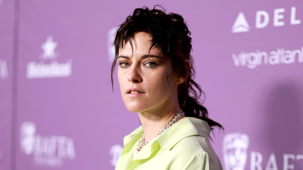 Kristen Stewart Wants To Shove Her Films Down the American People’s Throats