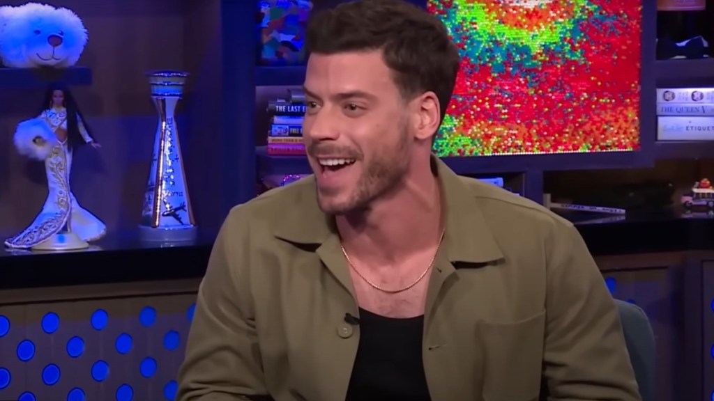 François Arnaud Had This Star Slide Into His DMs After Heated Rivalry