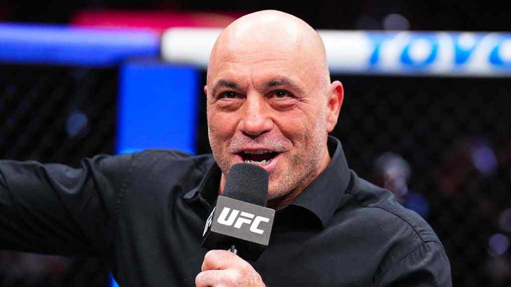Joe Rogan Reveals Real Reason Behind His Golden Globes Snub