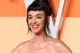 Katy Perry Is 'Glowing' in Strapless Dress