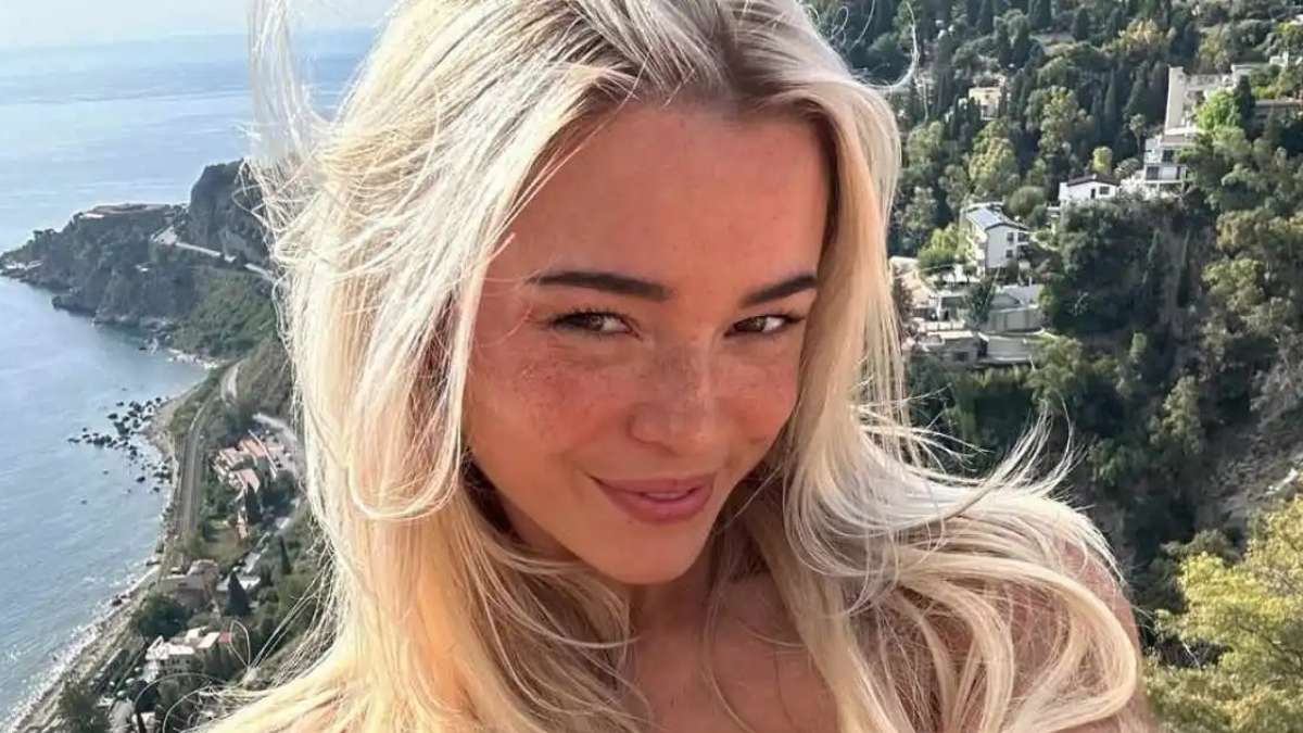 Livvy Dunne Lights Up Instagram in Red Bikini Mandatory(00)
