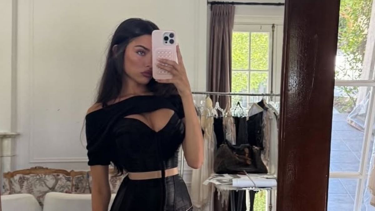 madison beer black dress Concert Edit madison beer
